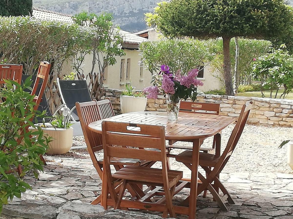 Espace Loisirs Otel Saint-Martin-dʼArdèche Dış mekan fotoğraf